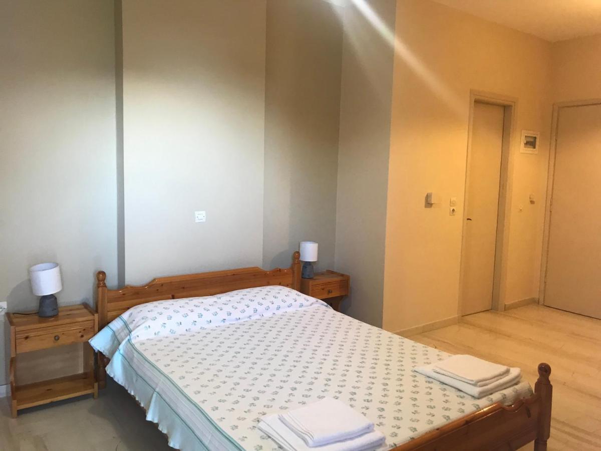 Marinos Studios Poros  Dış mekan fotoğraf